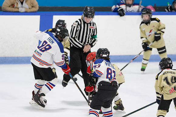 _63A4136_6 45 pm – U11 – Clarington Thunder Golden Knights vs Belmont Rangers – CC