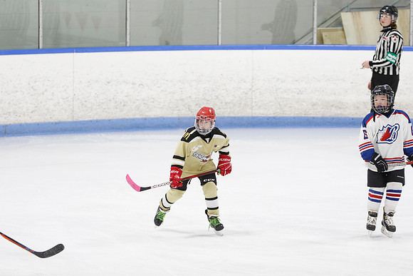 _63A3916_6 45 pm – U11 – Clarington Thunder Golden Knights vs Belmont Rangers – CC