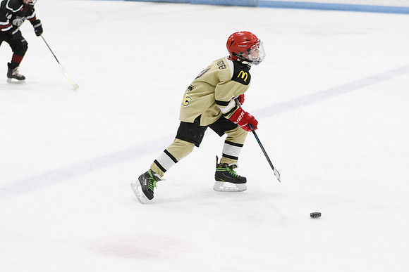 _63A2969_12 30 pm – U11 – Tillsonburg Tornadoes 1 vs Clarington Thunder Golden Knights – Mem