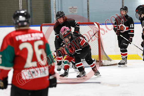 _63A2747_11 00 am - U13LL - Ayr vs NOTL 1 - CENT