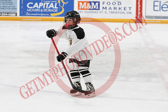 _63A7808_4 00 pm - U9 - Quinte West Hunts Landscaping vs Deep River Knights - Pad A