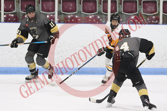 20241101-1396_10 20 am – U18B – South Grey Spartans vs South Oxford Storm – Memorial