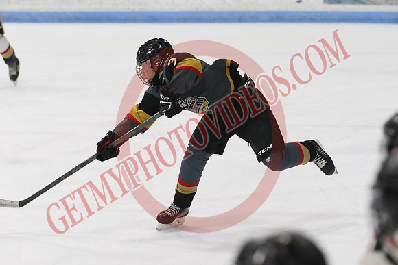 7Z7A4407_4 10 pm – U18A – Norfolk Knights vs Mitchell Meteors – Memorial