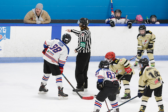 _63A4126_6 45 pm – U11 – Clarington Thunder Golden Knights vs Belmont Rangers – CC