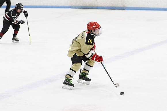 _63A2968_12 30 pm – U11 – Tillsonburg Tornadoes 1 vs Clarington Thunder Golden Knights – Mem