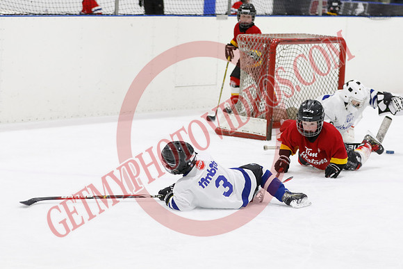 _63A7600_8 30 am - U7D3 - Port Colborne White vs Centre Wellington Fusion Red - BLUE A