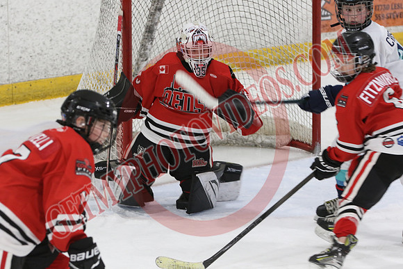 032A7032_3 10 pm - U13A - Copper Cliff Reds vs South Simcoe Storm - West