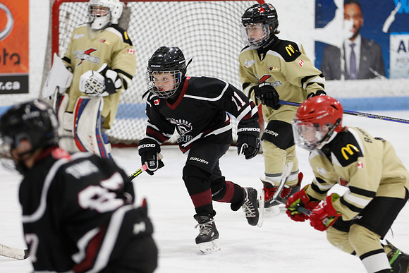 _63A2828_12 30 pm – U11 – Tillsonburg Tornadoes 1 vs Clarington Thunder Golden Knights – Mem