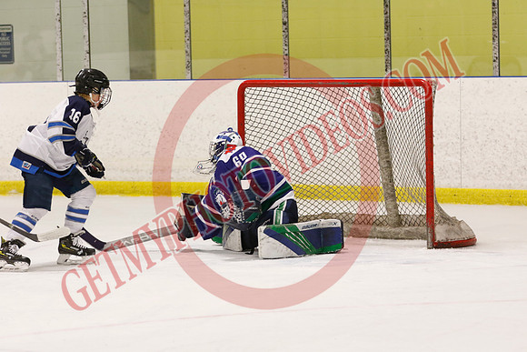 _63A3084_10 00 am - U15D1 - SF - 2 nd Pool B vs 1 st Pool A - Kinsmen