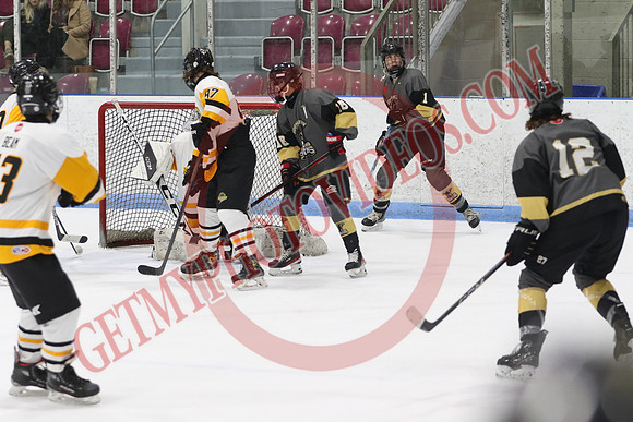 20241101-1636_10 20 am – U18B – South Grey Spartans vs South Oxford Storm – Memorial