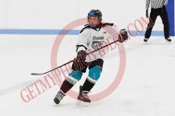 _63A8068_3 00 pm - U11 SL - W Game 4 B vs W Game 3 B