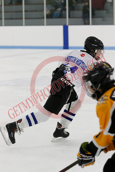 _63A9692_3 00 pm - U13 HL - W Game 4 vs W Game 3 - Pool B