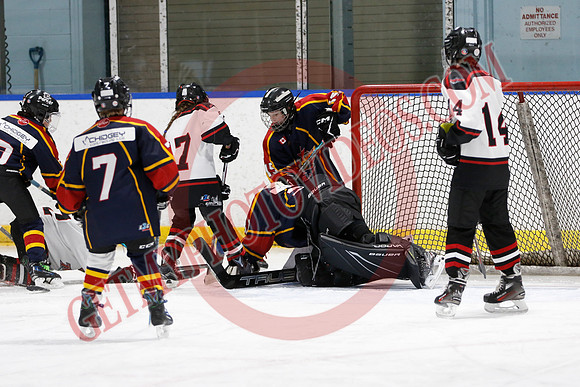 _63A8850_9 00 am - U11LL - Midland 2 vs Sturgeon Lake - CENT