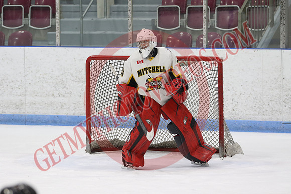 7Z7A5102_4 10 pm – U18A – Norfolk Knights vs Mitchell Meteors – Memorial