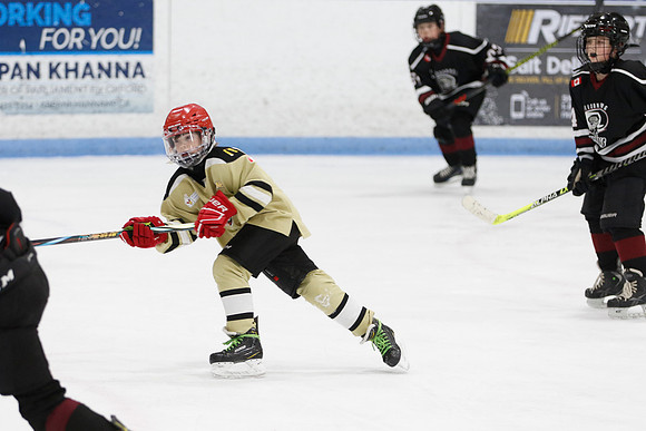 _63A2844_12 30 pm – U11 – Tillsonburg Tornadoes 1 vs Clarington Thunder Golden Knights – Mem