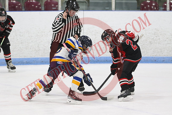 7Z7A6408_7 40 pm – U13A – Osgoode Richmond Romans vs Collingwood Jr Blues – Memorial