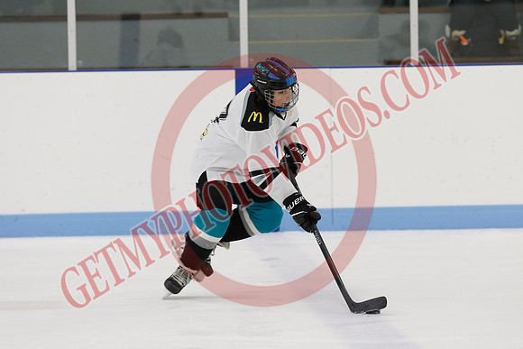 _63A7537_3 00 pm - U11 SL - W Game 4 B vs W Game 3 B