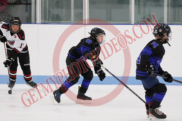 _63A5778_9 00 am - U11 SL - Sturgeon Lake Thunder vs Orono Leafs