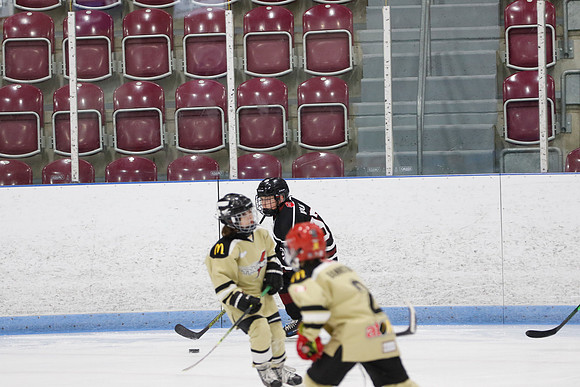 _63A3012_12 30 pm – U11 – Tillsonburg Tornadoes 1 vs Clarington Thunder Golden Knights – Mem