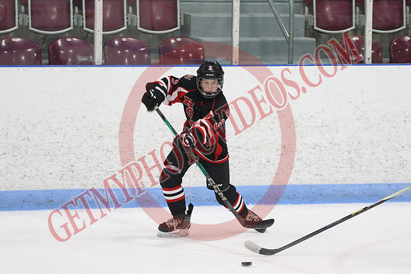 7Z7A6840_7 40 pm – U13A – Osgoode Richmond Romans vs Collingwood Jr Blues – Memorial