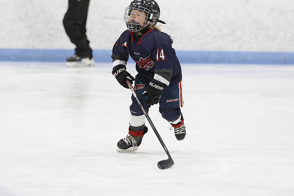 _63A0293_3 15 pm U9MD Strathroy Jr Rockets vs Lambton Shores Predators Memorial