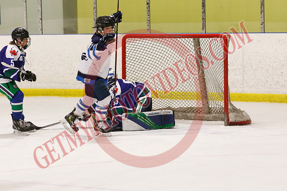 _63A3089_10 00 am - U15D1 - SF - 2 nd Pool B vs 1 st Pool A - Kinsmen