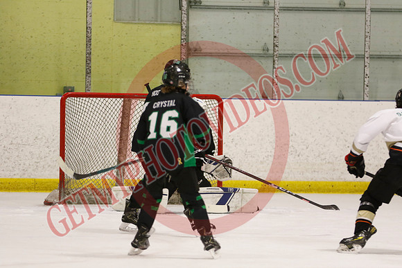 _63A8335_9 30 pm - U18 - Petawawa vs East Lambton - Kinsmen