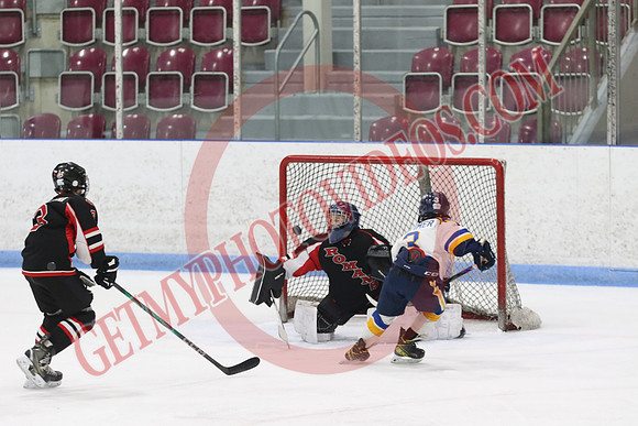 7Z7A6890_7 40 pm – U13A – Osgoode Richmond Romans vs Collingwood Jr Blues – Memorial