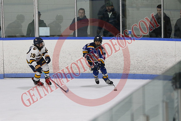 20241101-7585_11 45 am – U13A – Collingwood Jr Blues vs Burlington Eagles – CC