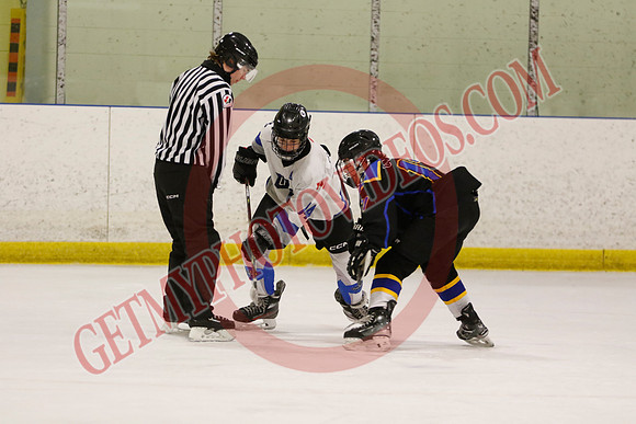 _63A9210_10 00 am – U15D1 – Mid-Huron vs South Kent – Kinsmen