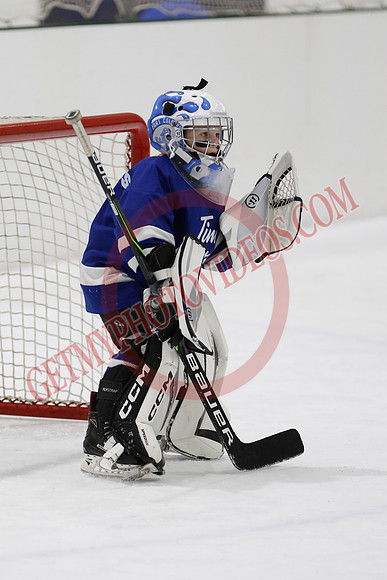 _63A7548_11 00 am - U7D2 - Port Colborne Blue vs Cayuga Stars Green - GREEN A