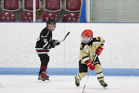 _63A2759_12 30 pm – U11 – Tillsonburg Tornadoes 1 vs Clarington Thunder Golden Knights – Mem