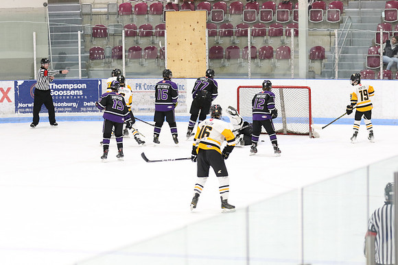 032A9486_7 55 pm – U16 A – SF – Haldimand River Kings vs S Oxford Stormt – Memorial
